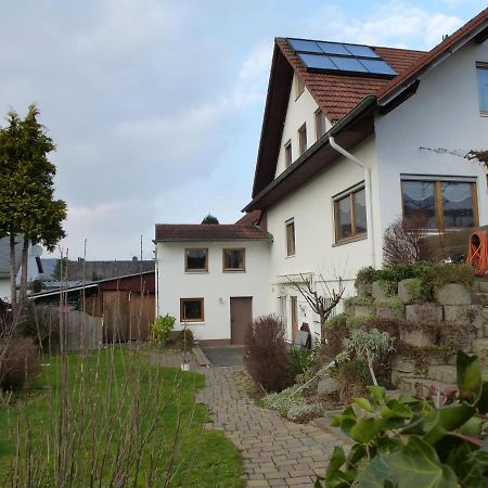 Ferienwohnung Jung Im Johannisborn ซาร์บวร์ก ภายนอก รูปภาพ