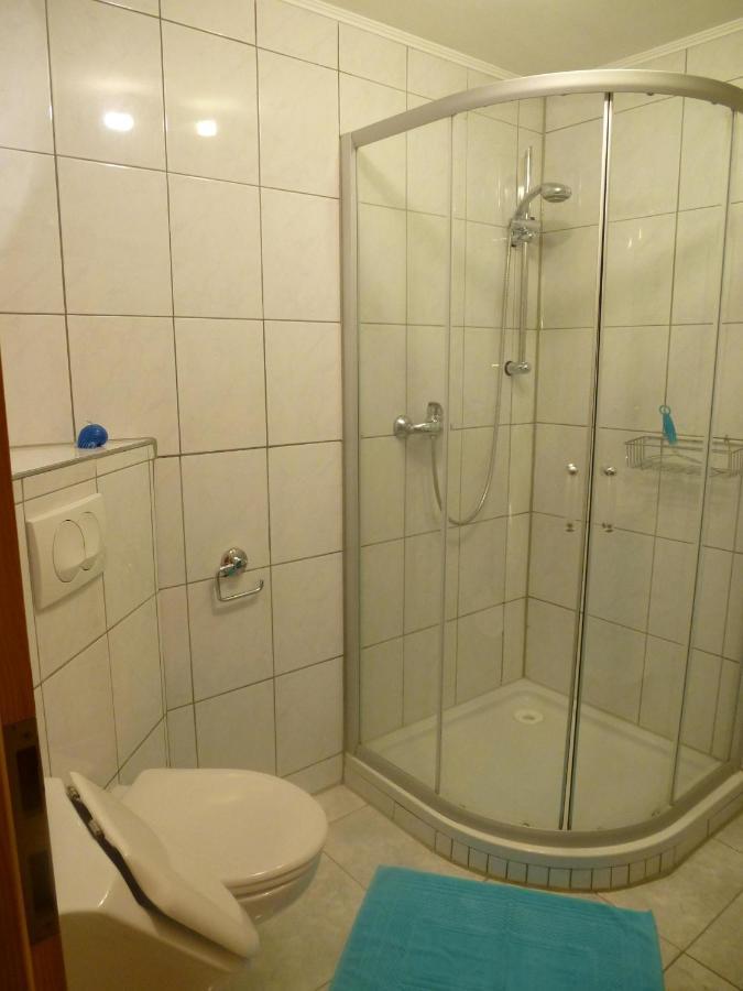 Ferienwohnung Jung Im Johannisborn ซาร์บวร์ก ภายนอก รูปภาพ